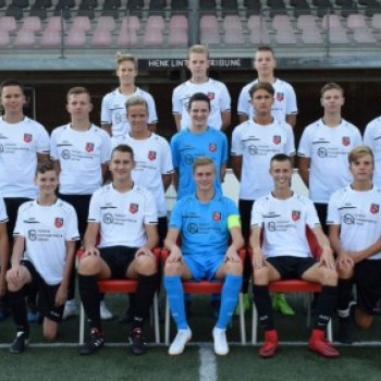 Gedreven Sportclub Bemmel JO17-1 is superieur aan Spero JO17-1 en wint eenzijdige Gelderse derby met klinkende cijfers: 0-4 Gedreven Sportclub Bemmel JO17-1 is superieur aan Spero JO17-1 en wint eenzijdige Gelderse derby met klinkende cijfers: 0-4
