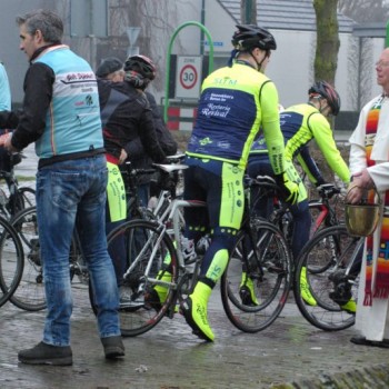 FIETSINZEGENING 2016 FIETSINZEGENING 2016